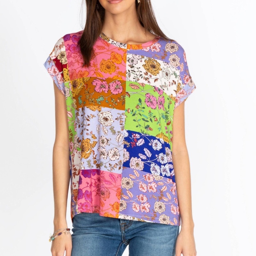 205 Johnny Was Cosmo Relaxed Patchwork‎ Floral Tee (Small, Multicolor, EUC)